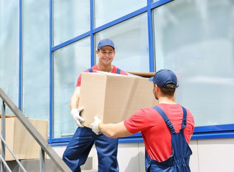 Removal company helping with a house move in Mottingham