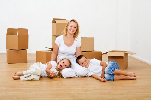 Mottingham moving service for flats and houses