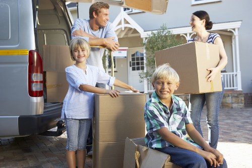 Flexible man and van moving help for Mottingham homes and businesses