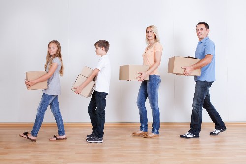 Local van removal service supporting a flat or house move in Mottingham
